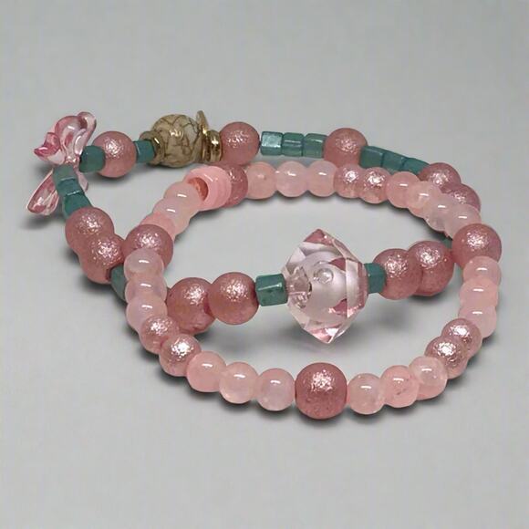 Bracelet Set Vintage Classic Inspired Stretch Glass Pink Beads Unique Design - Picture 1 of 6